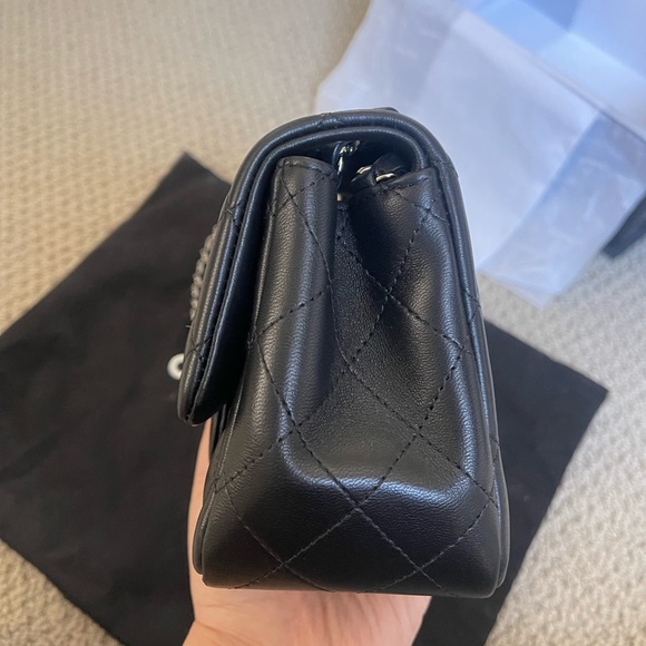 AUTHENTIC BRAND NEW Chanel Square Mini SHR - Picture 2 of 11